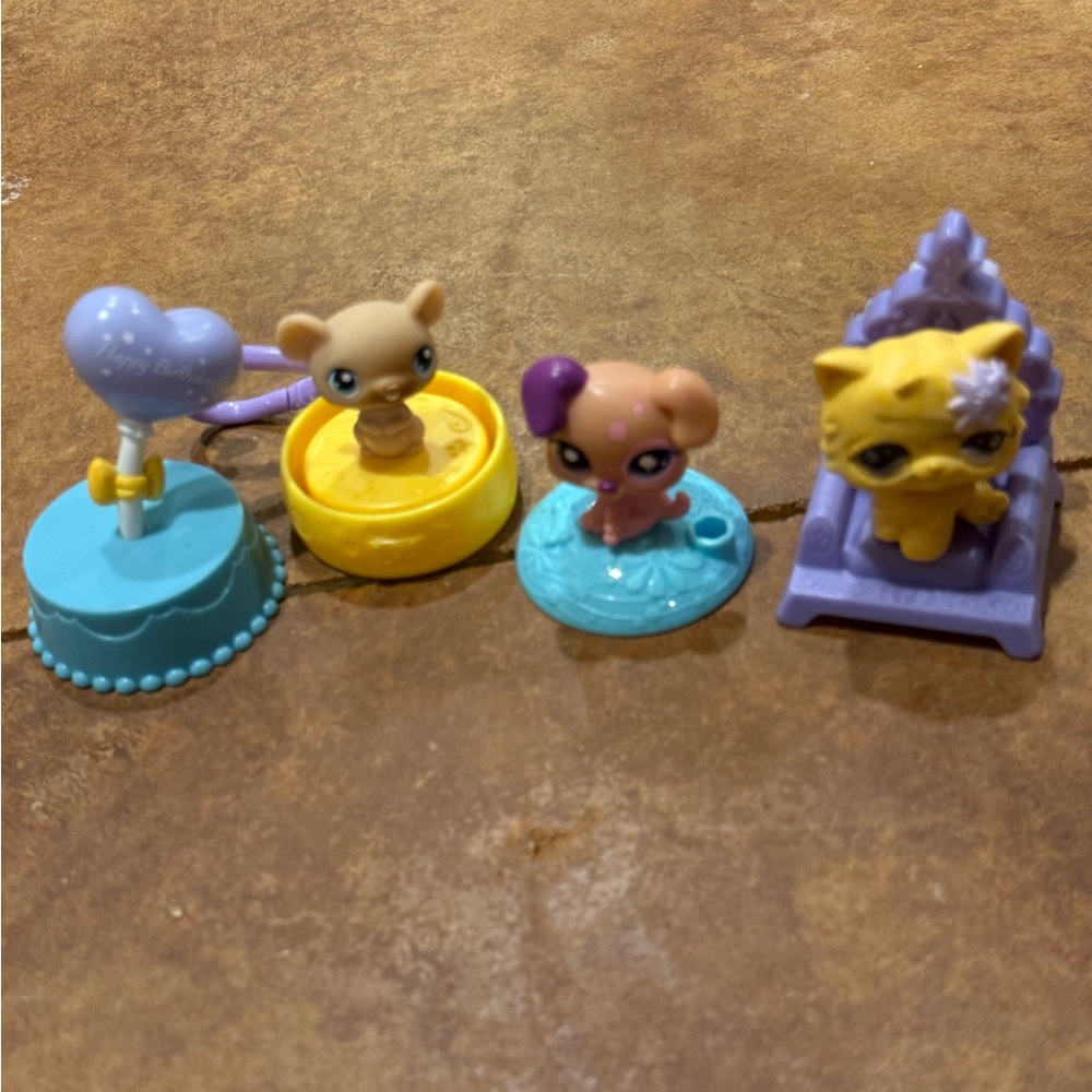 Littlest Pet Shop Colorful Pet Figures Set